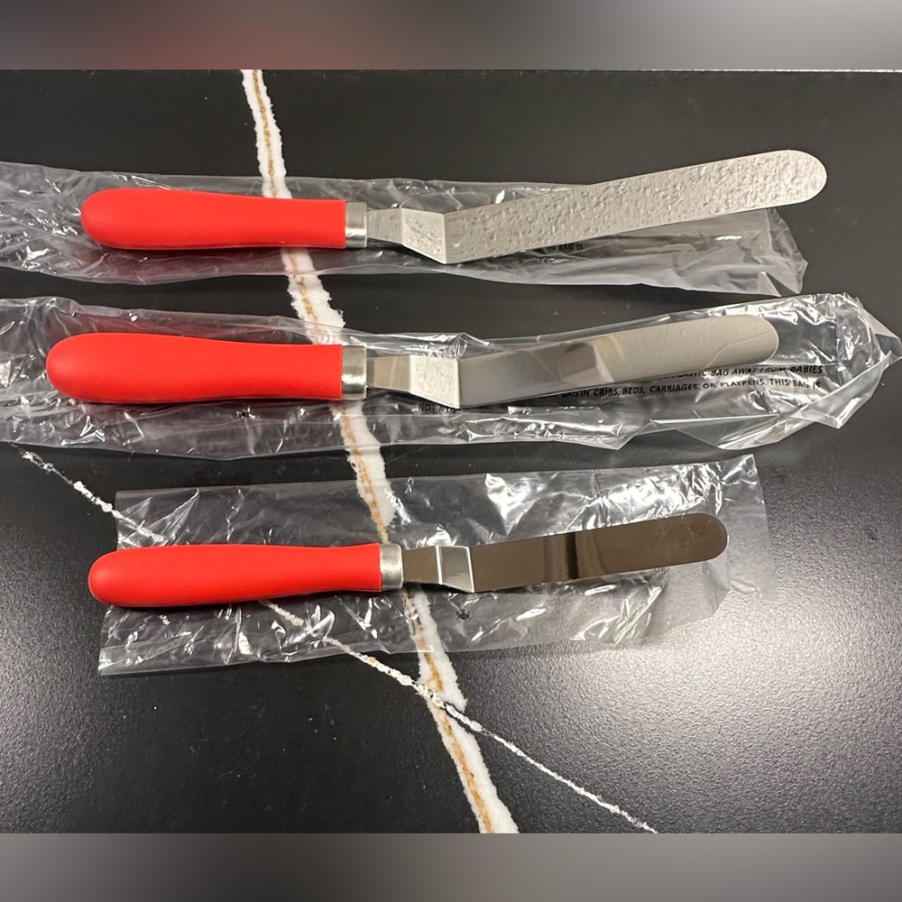 Straight edge metal spatula set